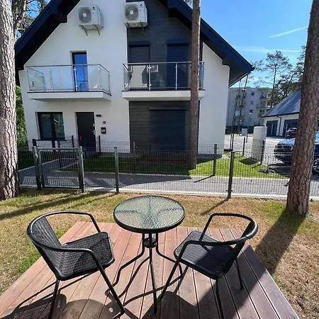 Lägenhet Apartament Horizon Park 4b Dziwnówek